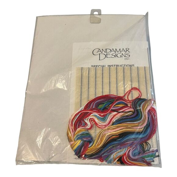 Vintage 1999 Candamar Designs Cross Stitch Kit Snow Family #51233 SEALED - Picture 2 of 2